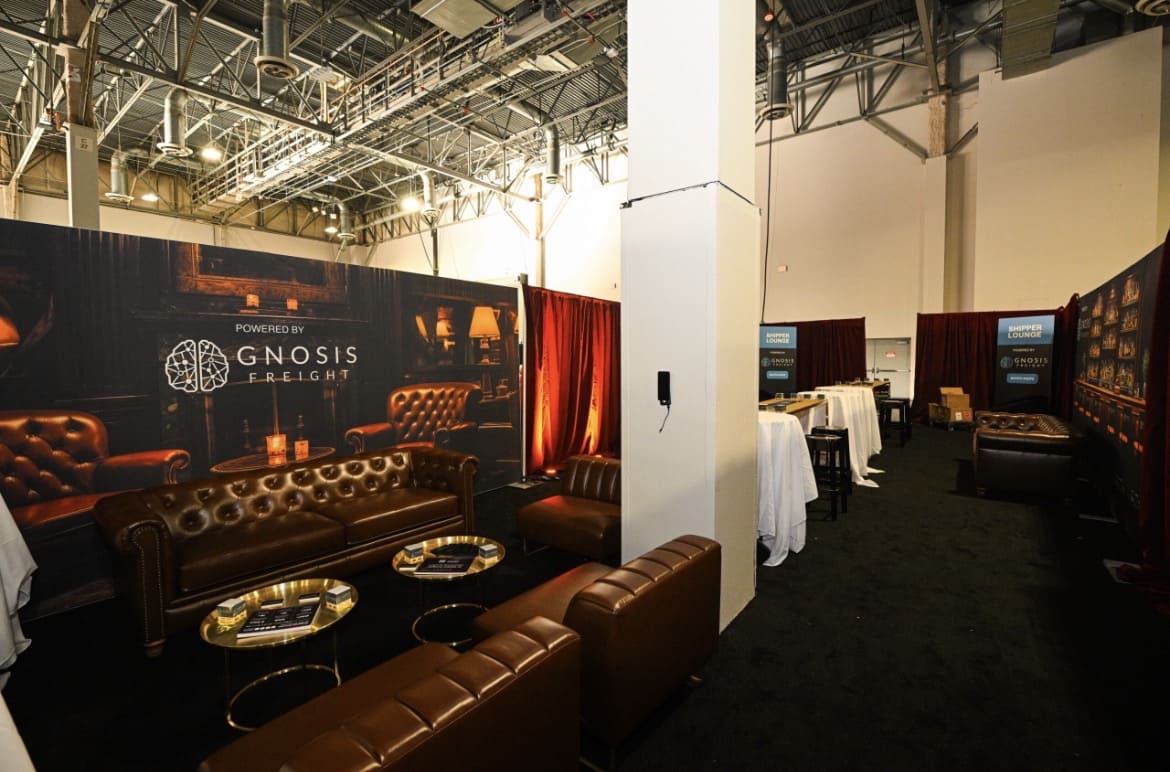 Shipper Lounge